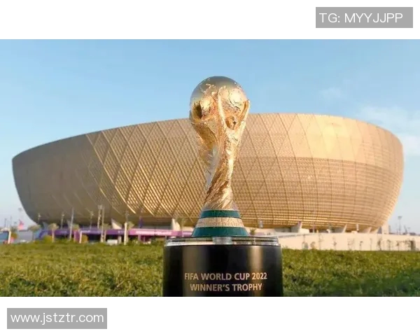 世界杯奖杯背后的历史与荣耀探索：从首次诞生到如今的传奇传承