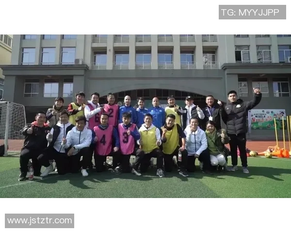 从小到大足球明星成长轨迹与能力值变化全解析